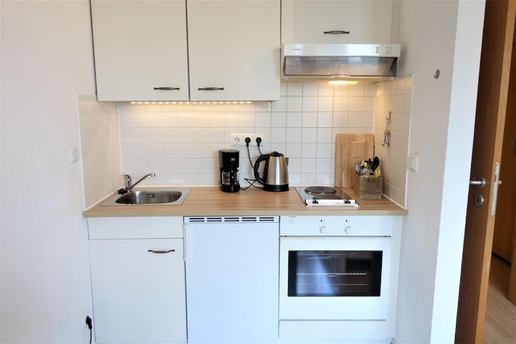 Studio In Dresden Neustadt Balcony And Parking מראה חיצוני תמונה