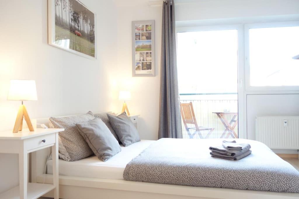 Studio In Dresden Neustadt Balcony And Parking מראה חיצוני תמונה